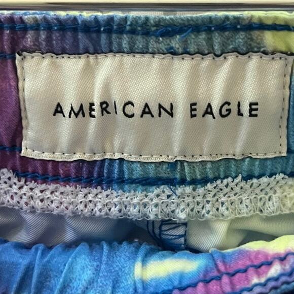 American Eagle Mens Swimming Trunks Retro Tie Dye Swim Board Shorts - Picture 7 of 8